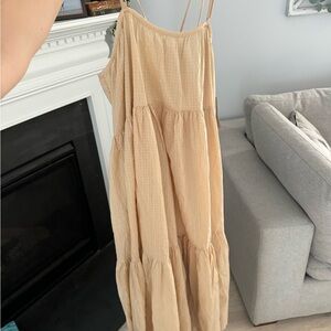 Everlane billowed tiered dress